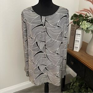 Hillard & Hanson Black and White Swirl Blouse, Peekaboo Neckline, Size XL